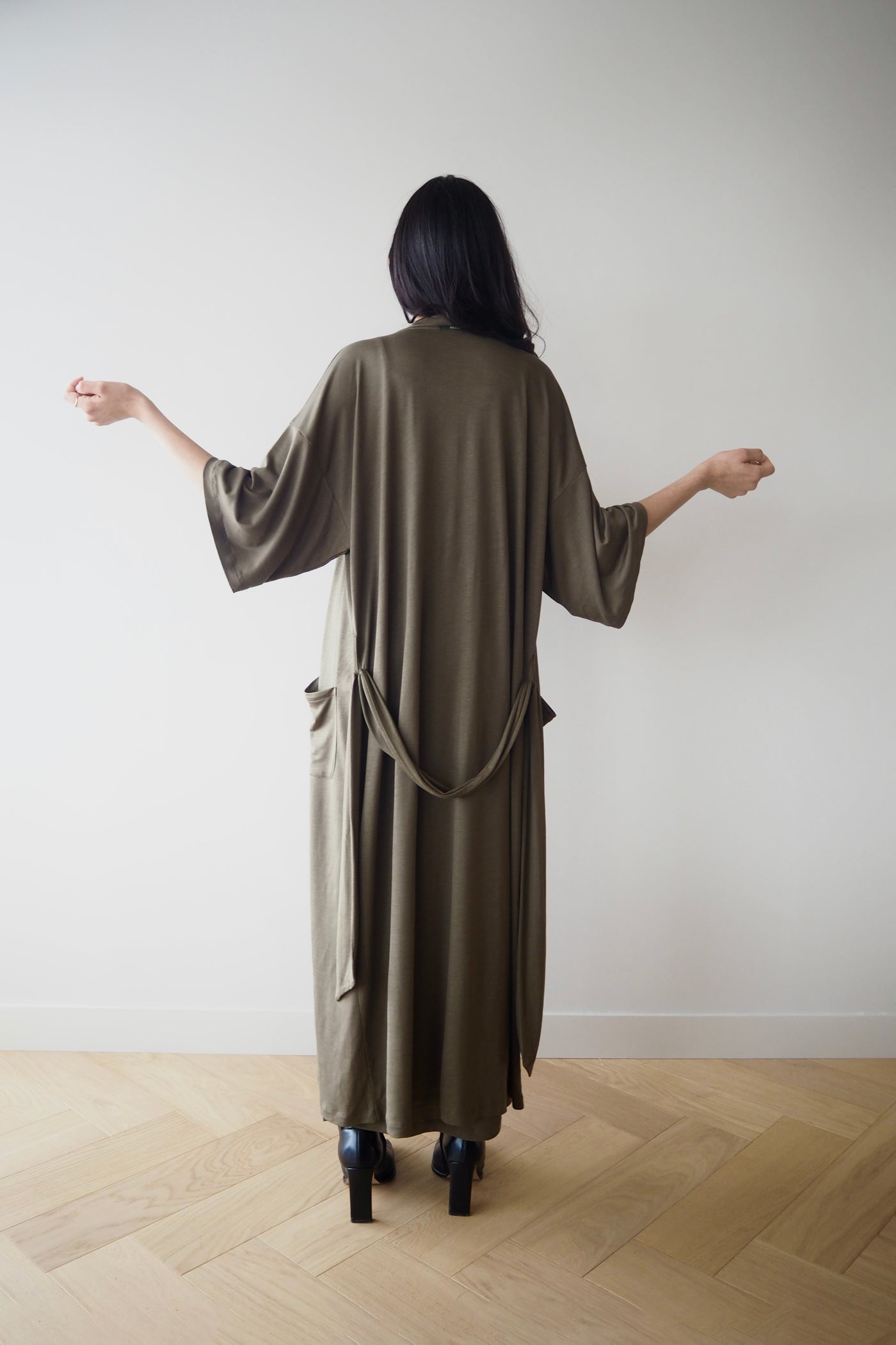 The Flow Long Kimono Robe